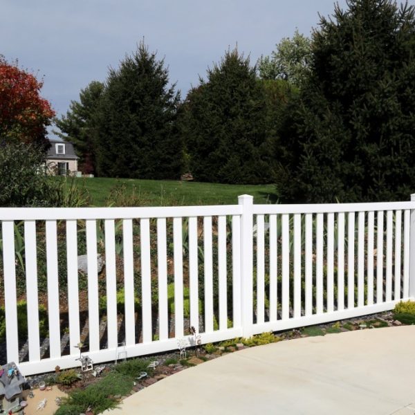 White vinyl guard railing fencing