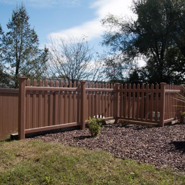 Vinyl Herkimer Straight Top Fencing in Brown