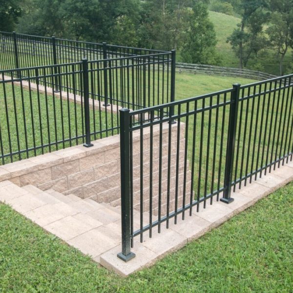 Black Aluminum Regis Fence Two Level Yard