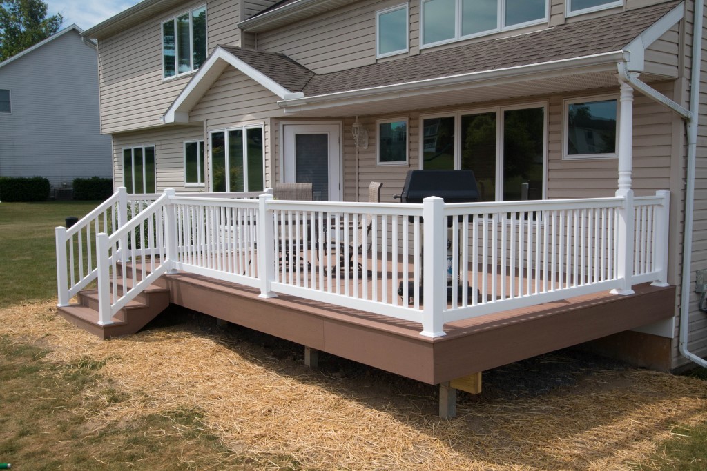 Potenza "STD" Baluster | Vinyl Railing