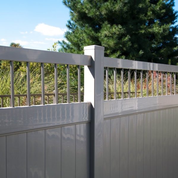 Fulton Privacy Alum Spindle Top Fence in Tan