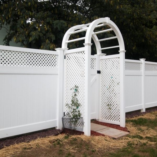 White Fulton Privacy Fence with Lattice Top