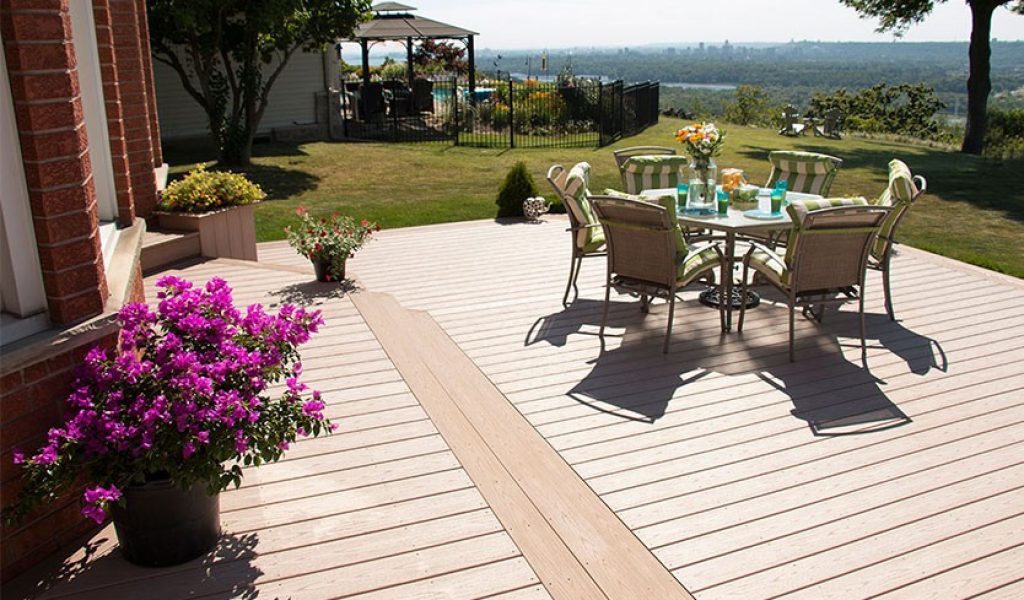 Best Decking Material Wood, Vinyl, or Composite Deck Material Options