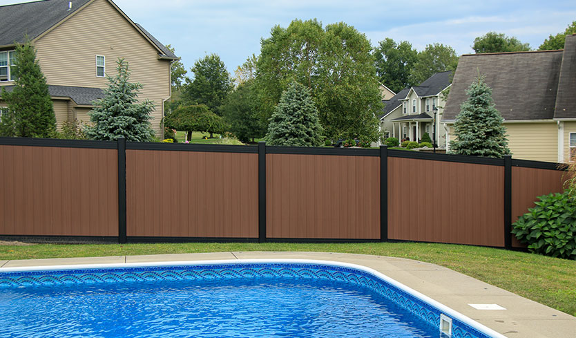 two-tone designer fence