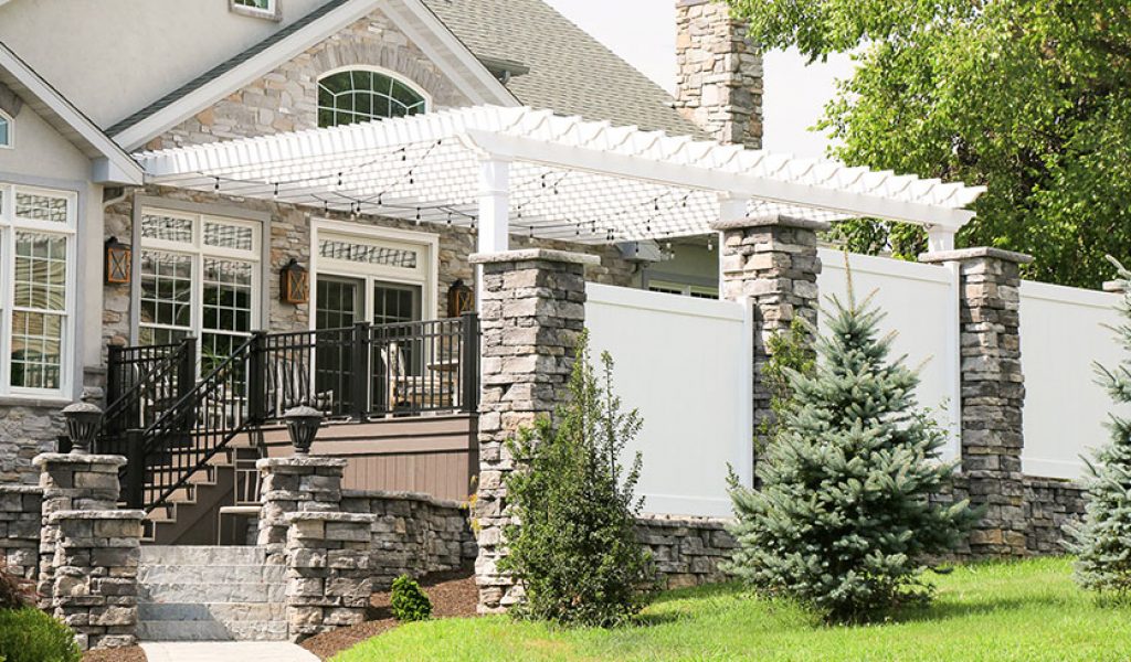 Creating Privacy in Your Backyard 7 Outdoor Privacy Solutions to Try Now