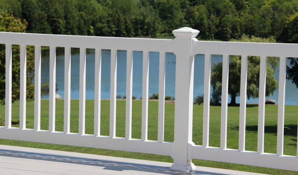 low-maintenance deck railing