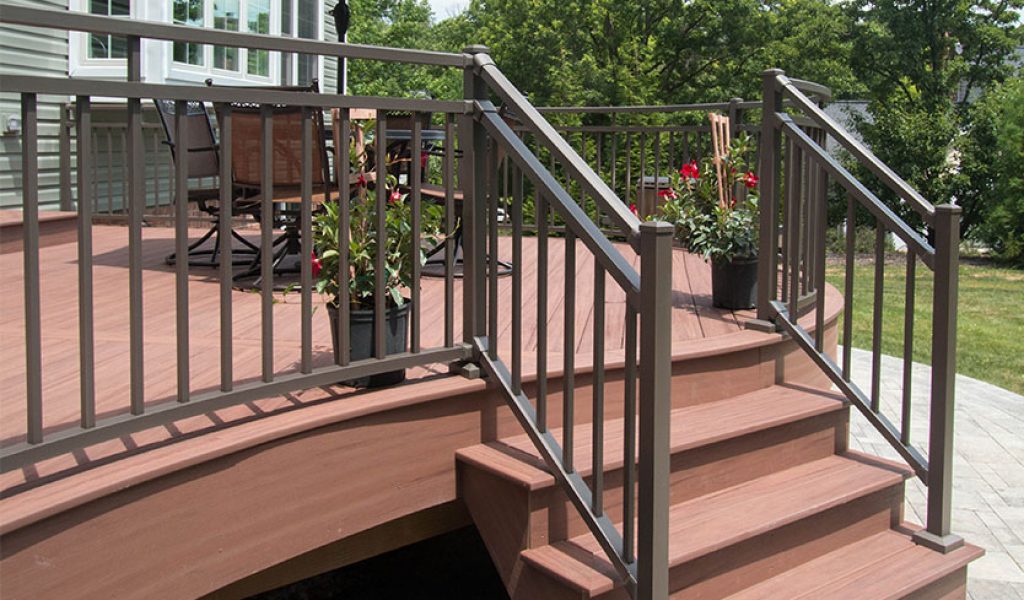 maintenance-free aluminum railings