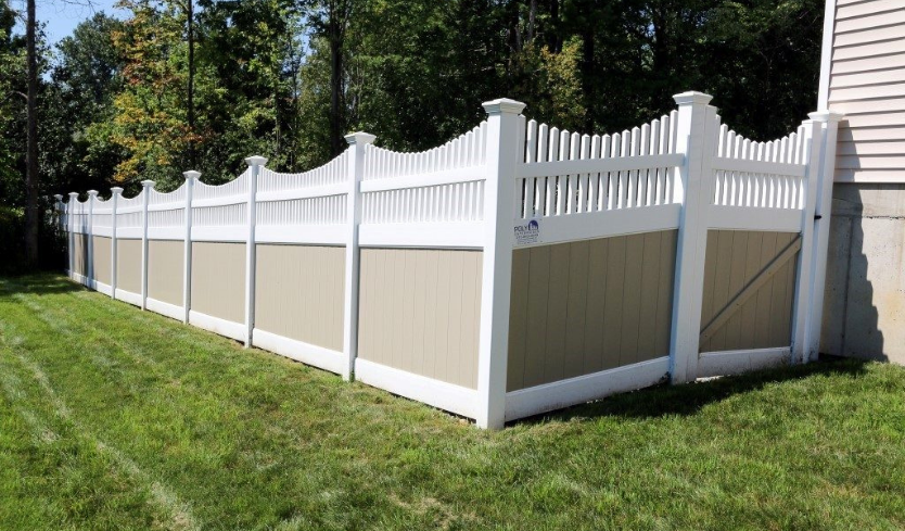 shared vinyl fences