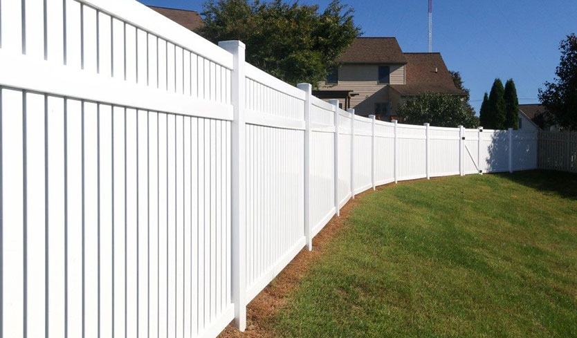 new york vinyl yard fence