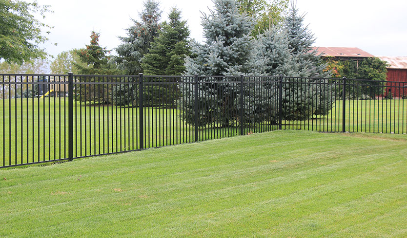 aluminum fence manufacturers