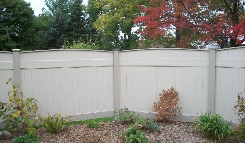 what is the Difference Between PVC and Vinyl Fences