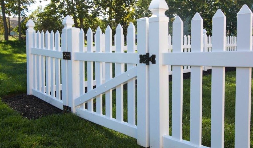 classic-picket-fence-gate