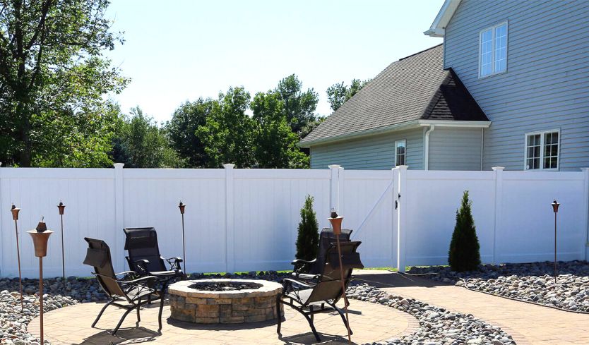 beautiful and easiest vinyl fence to install yourself